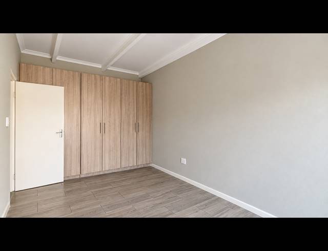 3 BEDROOM TOWNHOUSE FOR SALE IN ALBERTSDAL